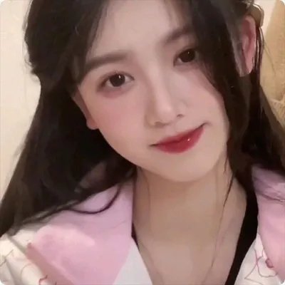 站起来的女孩